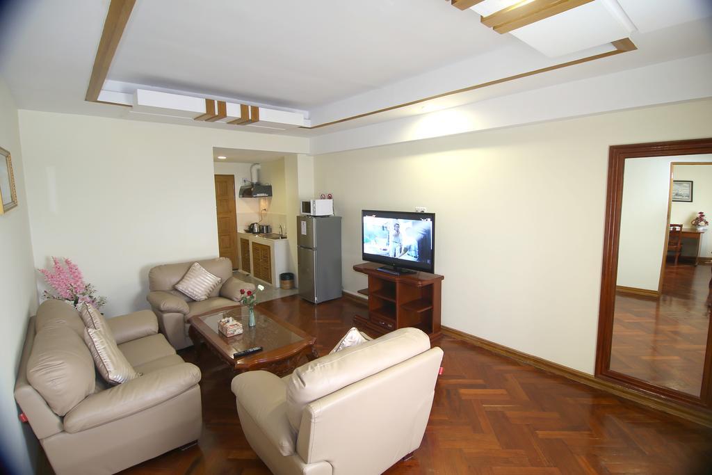Hotel Shwe Htee , 3*