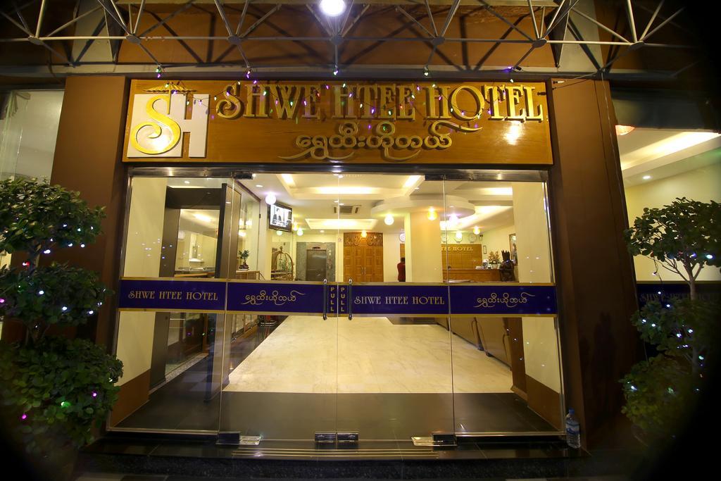 Shwe Htee , 3*