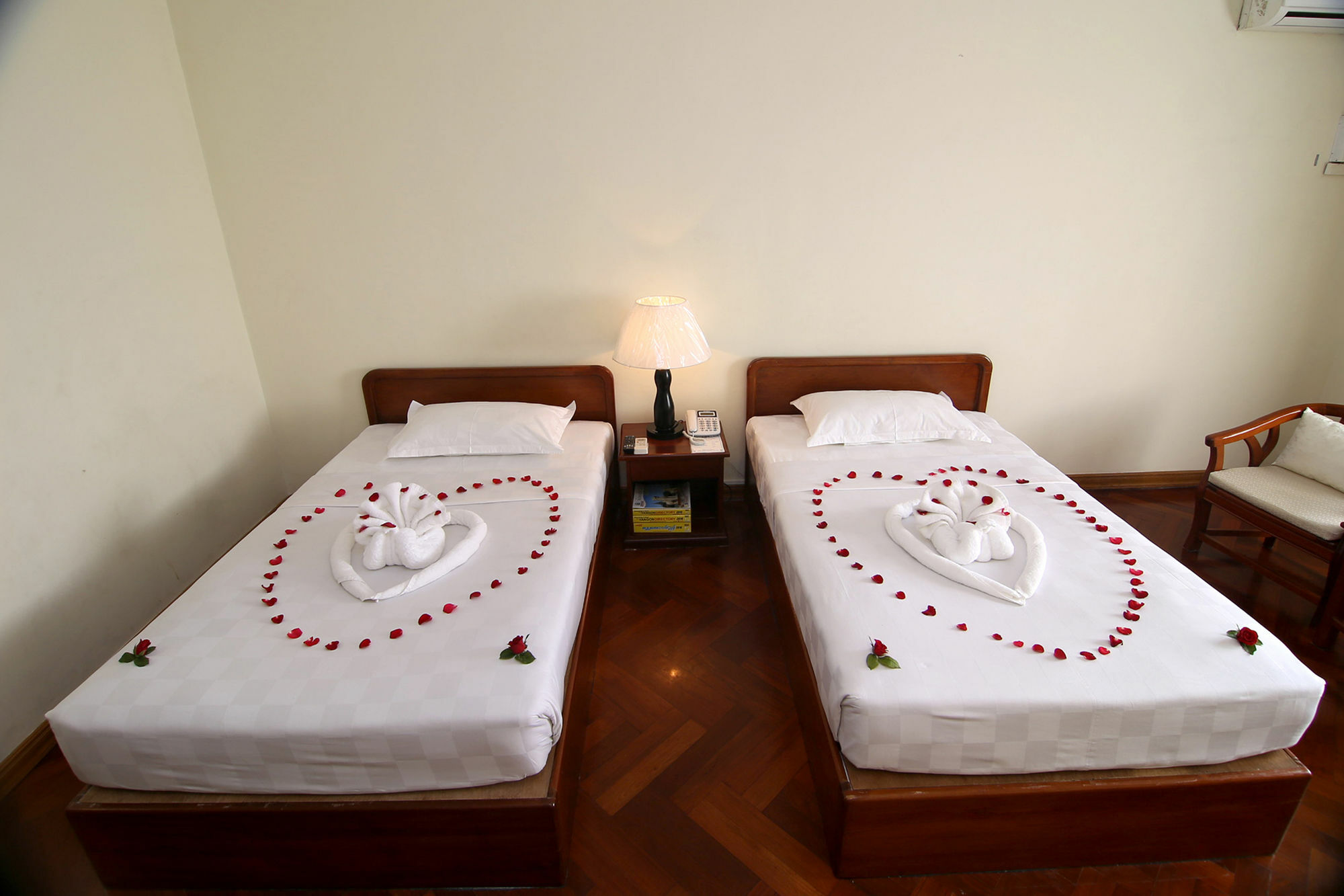Shwe Htee , Hotel 3*