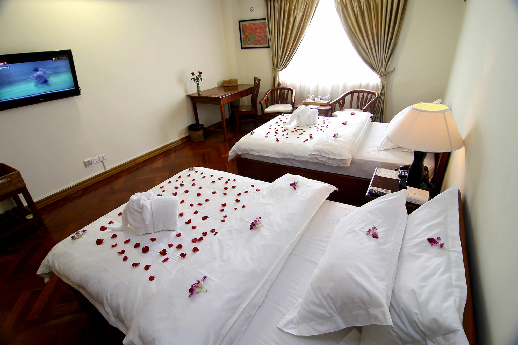 Hotel Shwe Htee , Mandalay